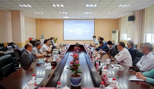 �ڲ�����Ϸ������(�й�)רҵ����,����Ϊ��