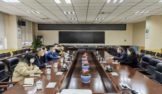 �ڲ�����Ϸ������(�й�)רҵ����,����Ϊ��